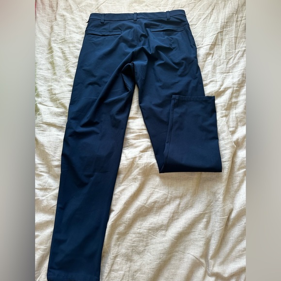 Lululemon commission pant - Picture 6 of 6